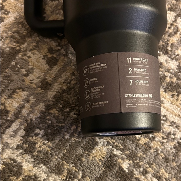 New Stanley Midnight Black Tumbler with Handle - Picture 5 of 8